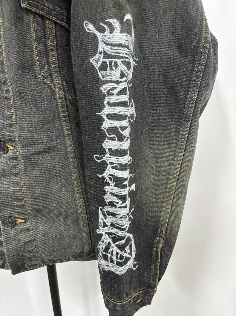 Balenciaga Balenciaga DIY Mental Dragon Year Denim Jacket Size US XS / EU 42 / 0 - 3 Thumbnail