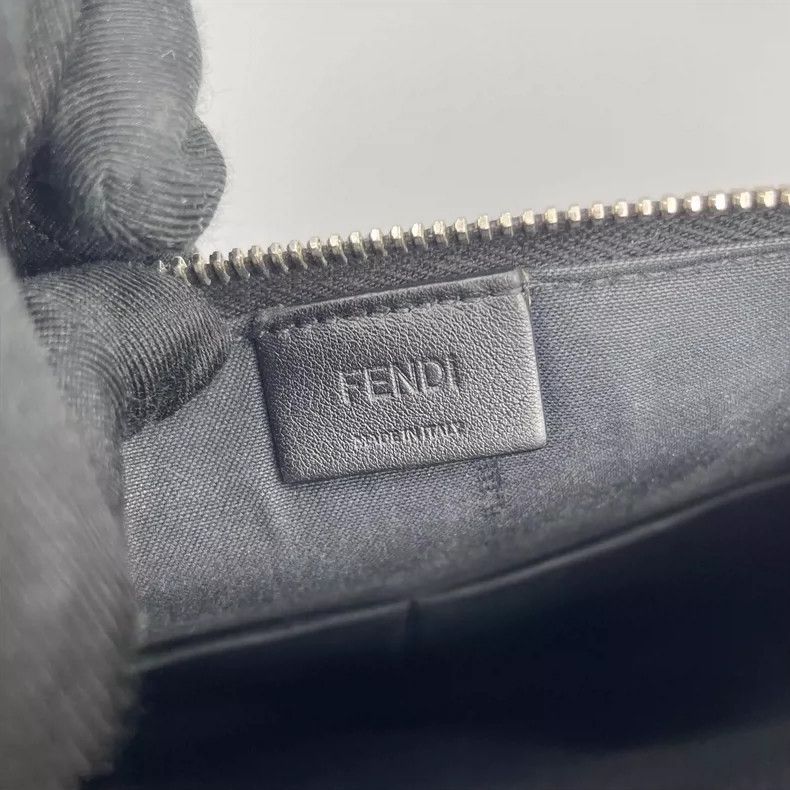 Fendi Fendi Black Handheld Bag with Studs Size ONE SIZE - 6 Thumbnail