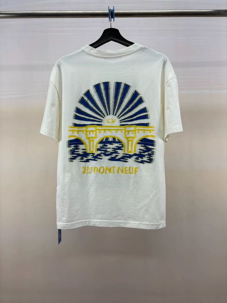 Louis Vuitton Louis Vuitton Short Sleeve Embroidered T-Shirt Size US M / EU 48-50 / 2 - 2 Thumbnail