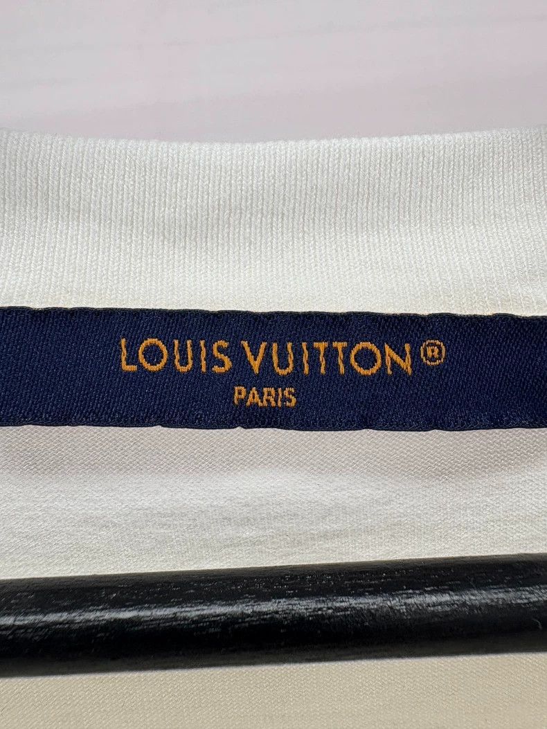 Louis Vuitton Louis Vuitton Short Sleeve Embroidered T-Shirt Size US M / EU 48-50 / 2 - 6 Thumbnail