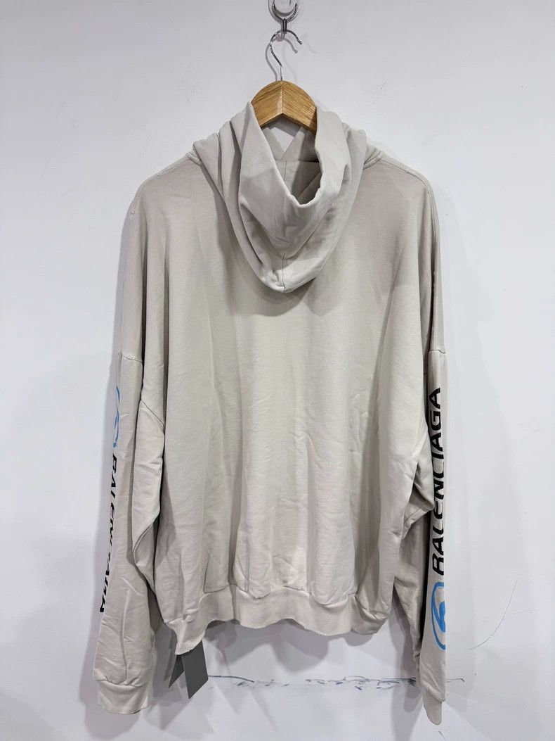 Balenciaga Balenciaga New Surf Hoodie Size 3 Size US M / EU 48-50 / 2 - 2 Thumbnail