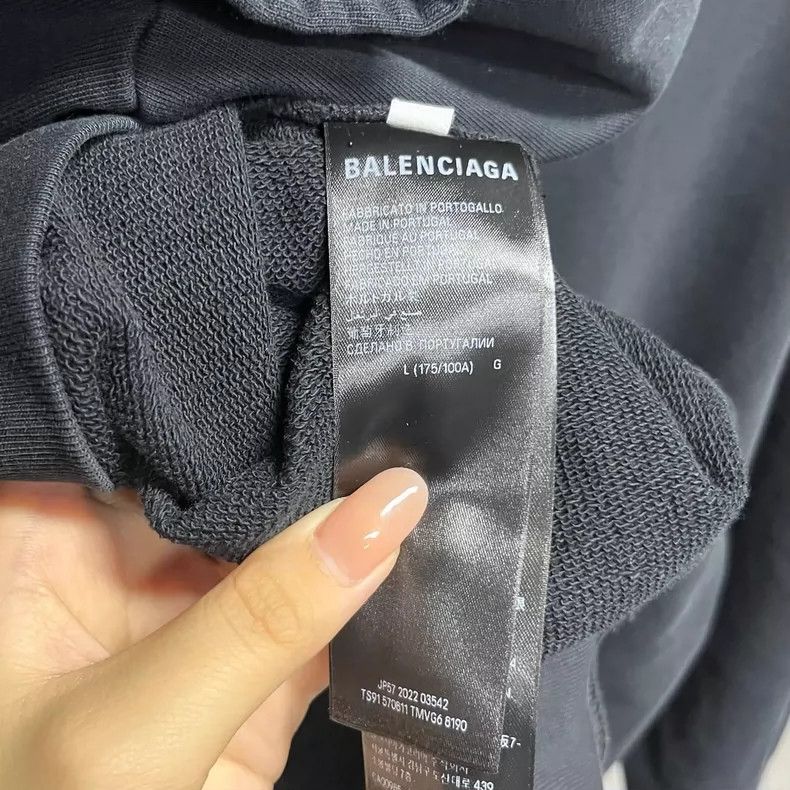 Balenciaga Balenciaga Black Logo Embroidered Sweatshirt Size US S / EU 44-46 / 1 - 5 Thumbnail