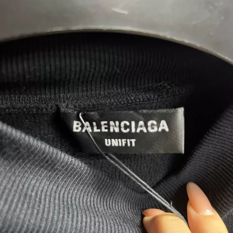 Balenciaga Balenciaga Black Logo Embroidered Sweatshirt Size US S / EU 44-46 / 1 - 4 Thumbnail