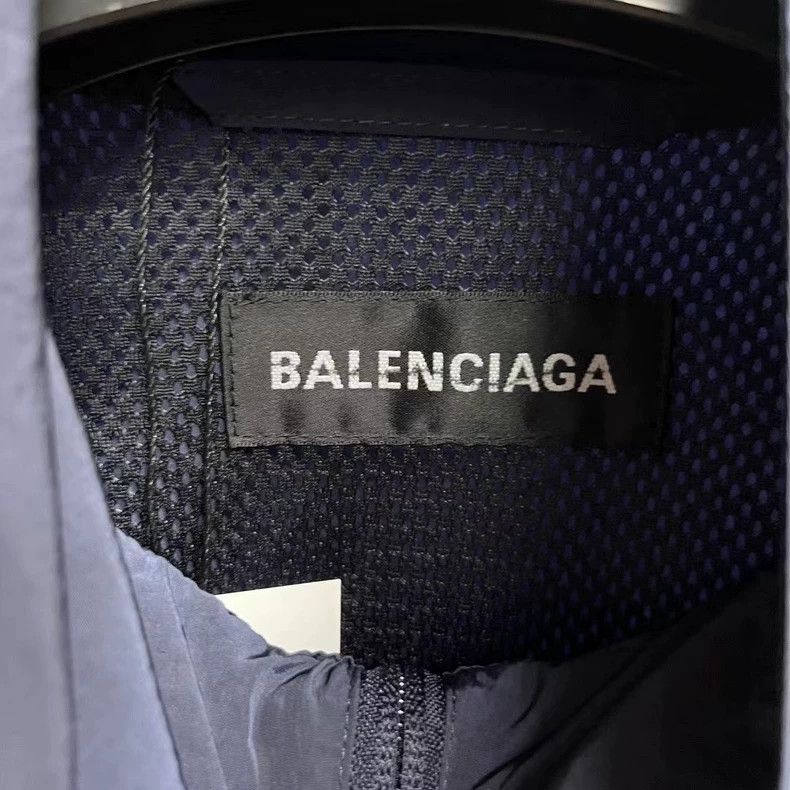 Balenciaga Balenciaga Blue Logo Print Zip-Up Jacket Size US L / EU 52-54 / 3 - 4 Thumbnail