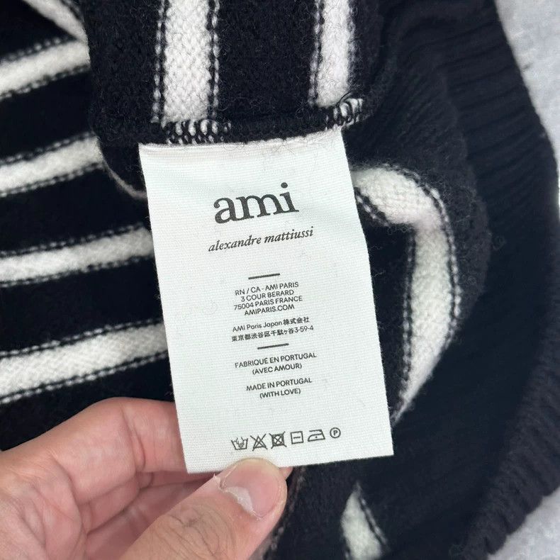 AMI Black and White Heart Striped Sweater Size US L / EU 52-54 / 3 - 4 Thumbnail