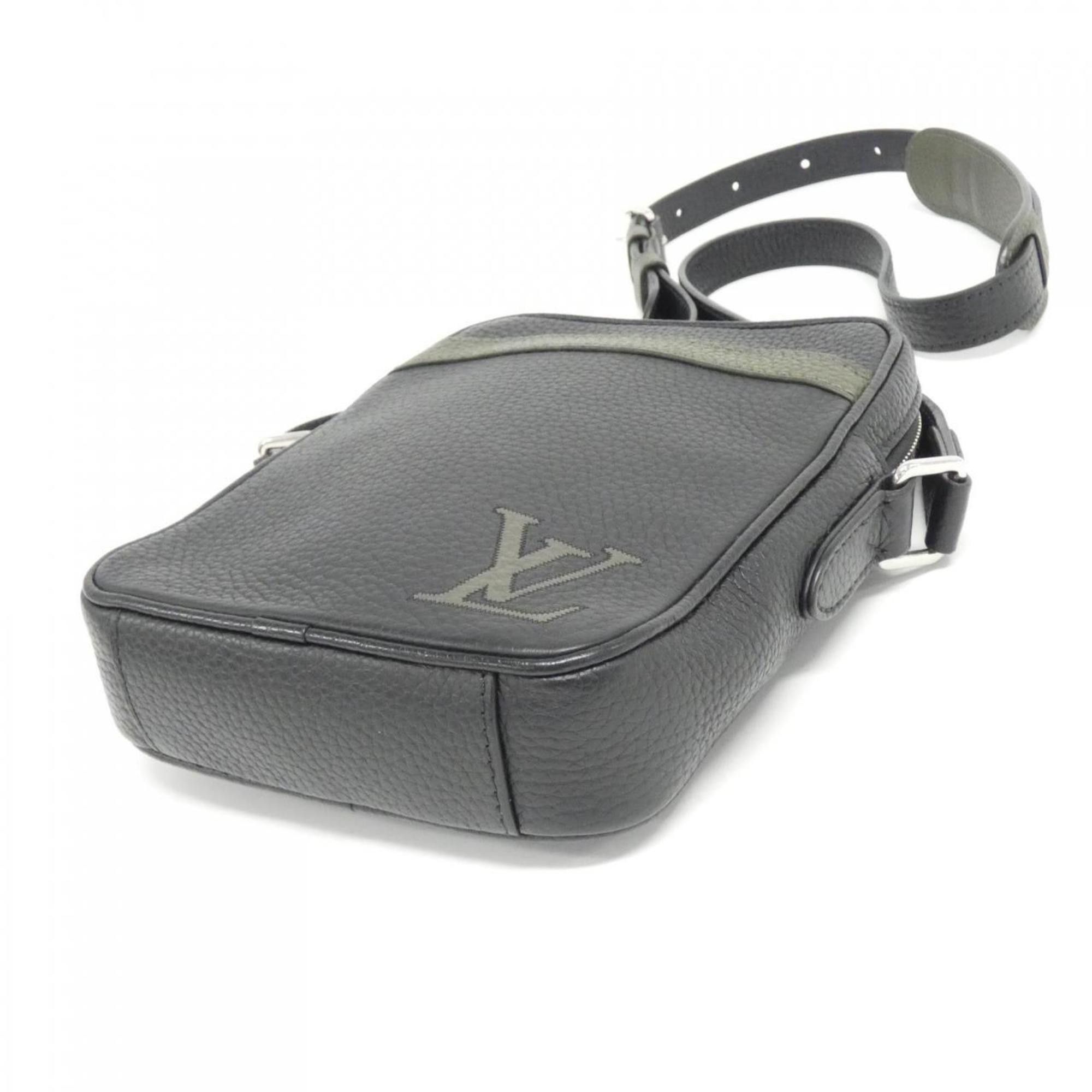Louis Vuitton Louis Vuitton Danube shoulder Size ONE SIZE - 4 Thumbnail