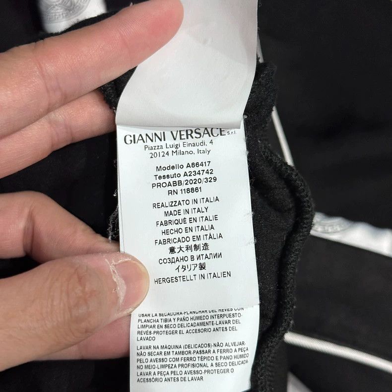 Versace Versace Velvet Half-Zip Long Sleeve Sweatshirt Size US XXL / EU 58 / 5 - 6 Thumbnail
