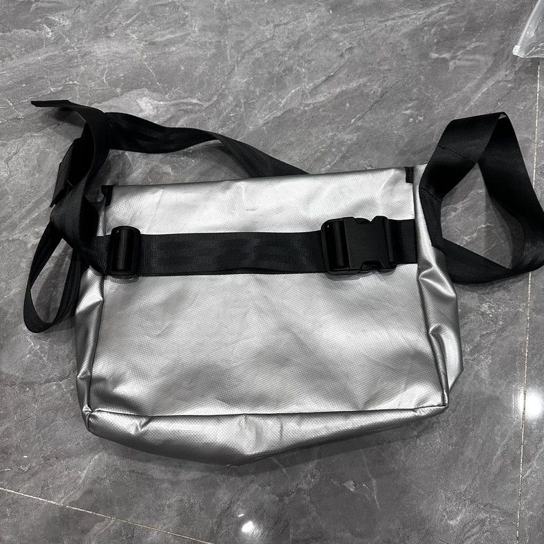 Balenciaga FREITAG F14 Star Limited Edition Messenger Bag Size ONE SIZE - 2 Thumbnail