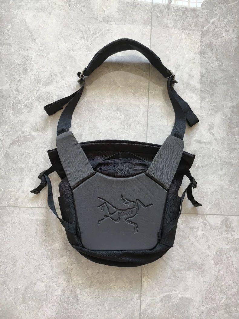 Arc'teryx Arc'teryx Mistral Shoulder Bag Black Color Size ONE SIZE - 2 Thumbnail