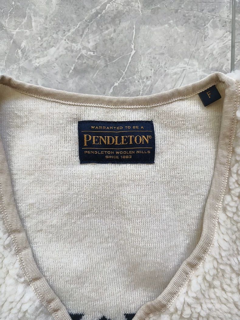 Pendleton Pendleton Vintage Navajo Pattern Fleece Vest Size US M / EU 48-50 / 2 - 8 Thumbnail