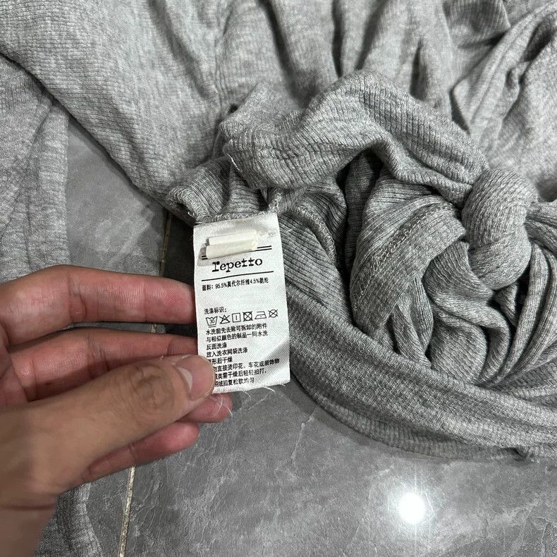 Moncler Modal Knit Cardigan in Gray Size US S / EU 44-46 / 1 - 4 Thumbnail