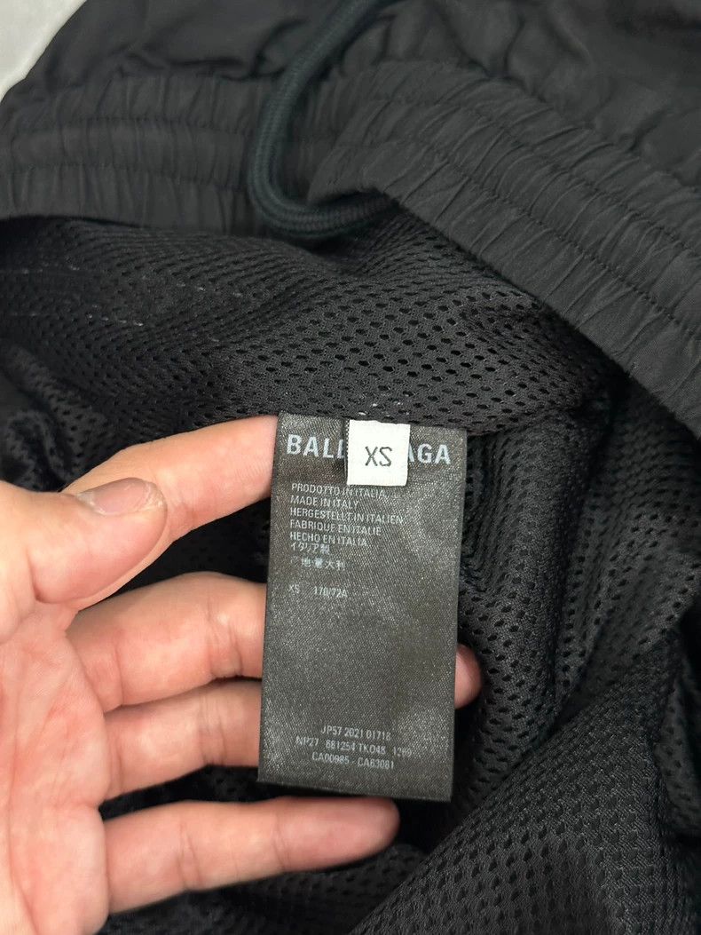 Balenciaga Balenciaga Nylon School Uniform Long Pants Size US 26 / EU 42 - 5 Thumbnail