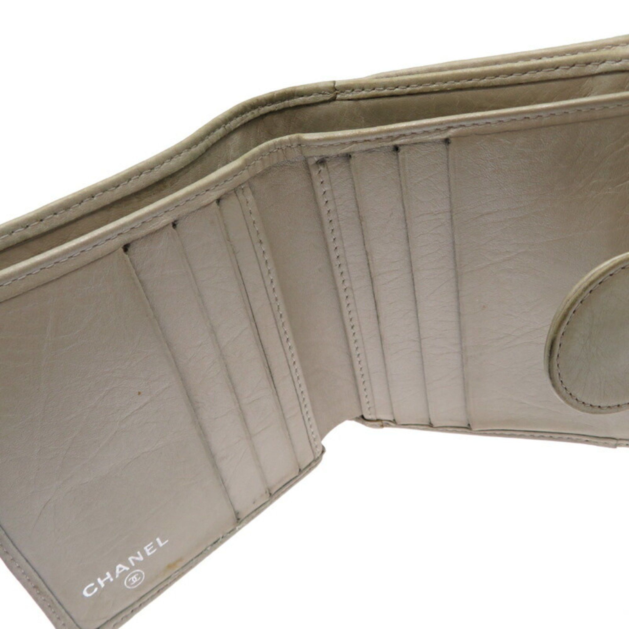 Chanel Chanel Women's Bi-fold Wallet Leather Grey Size ONE SIZE - 6 Thumbnail