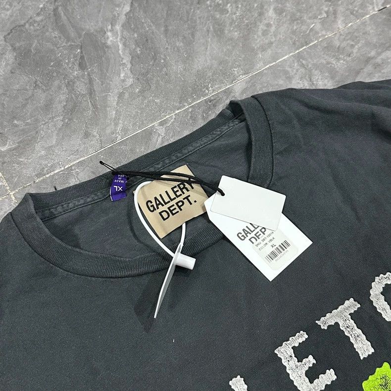 Gallery Dept. Skeleton Beach Graphic Short Sleeve T-Shirt Size US XL / EU 56 / 4 - 3 Thumbnail