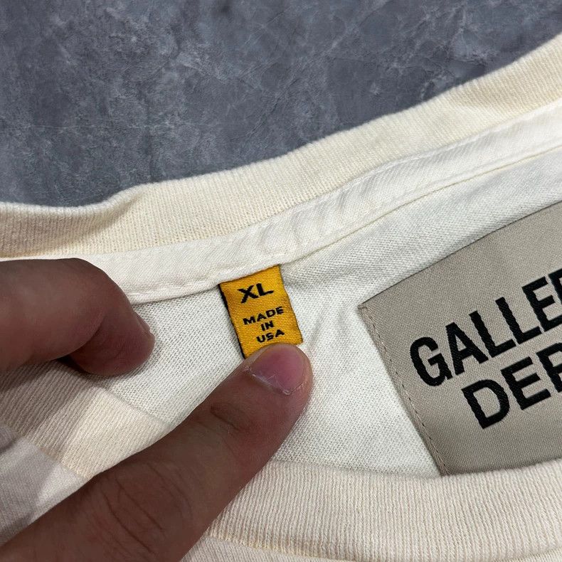 Gallery Dept. Gallery Dept Porsche Washed Short Sleeve Tee Size US XL / EU 56 / 4 - 4 Thumbnail