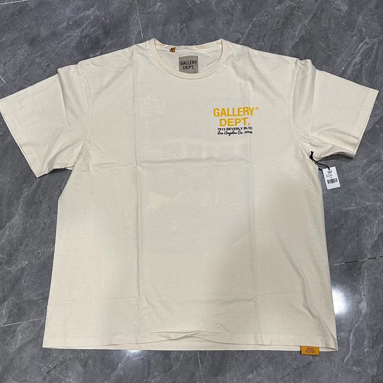 Gallery Dept. Gallery Dept Porsche Washed Short Sleeve Tee Size US XL / EU 56 / 4 - 2 Thumbnail
