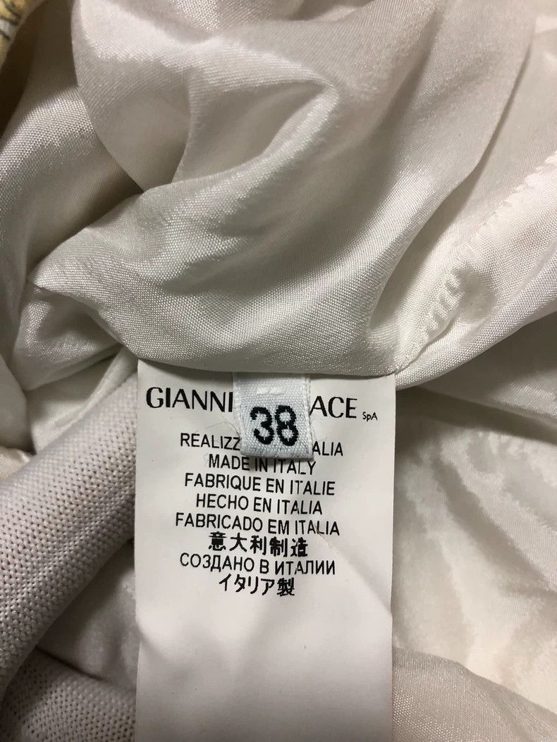 Versace Versace Women's Short Jacket in Good Condition Size US M / EU 48-50 / 2 - 5 Thumbnail