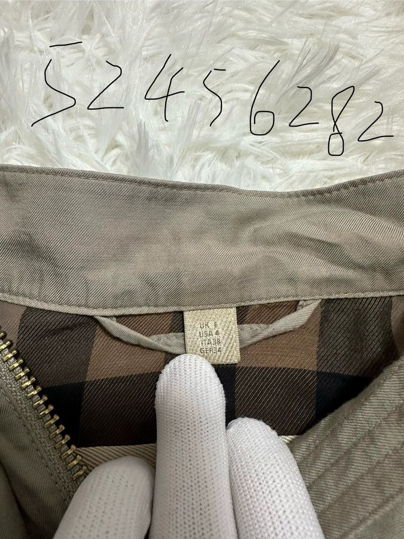 Burberry Burberry Women's Jacket with Gold Detailing Size US L / EU 52-54 / 3 - 4 Thumbnail