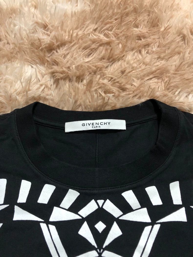 Givenchy Givenchy Black Short Sleeve Graphic T-Shirt Size US M / EU 48-50 / 2 - 3 Thumbnail
