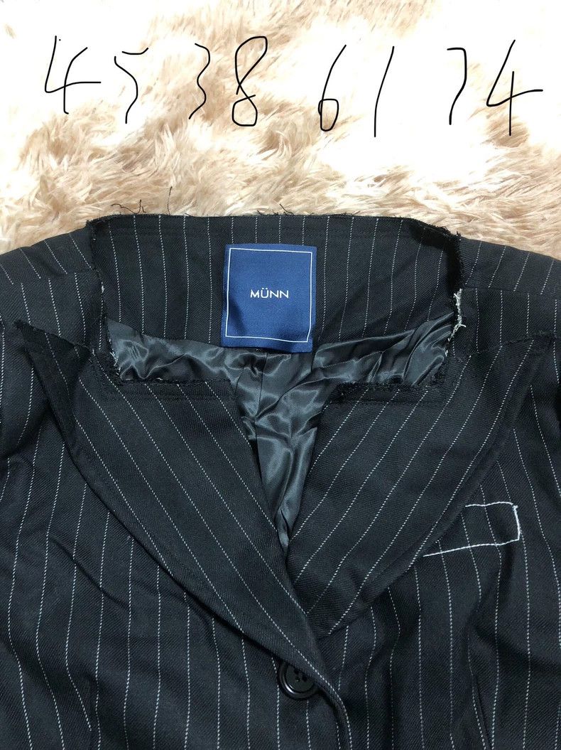 MCM MUNN Pinstripe Blazer Size 38 Size US M / EU 48-50 / 2 - 3 Thumbnail