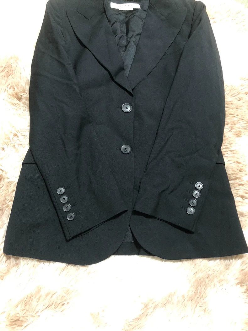 Gucci Gucci Women's Blazer Size 40 Size US M / EU 48-50 / 2 - 4 Thumbnail