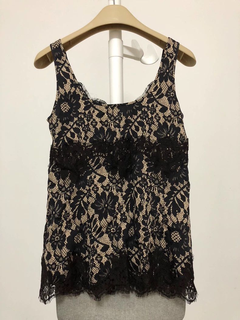 Dolce Gabbana Lace Sleeveless Top