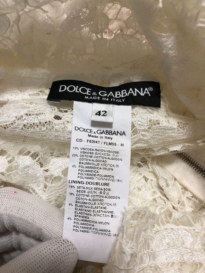 Dolce & Gabbana Classic Lace Dress by Dolce & Gabbana Size US 42 / EU 58 - 4 Thumbnail