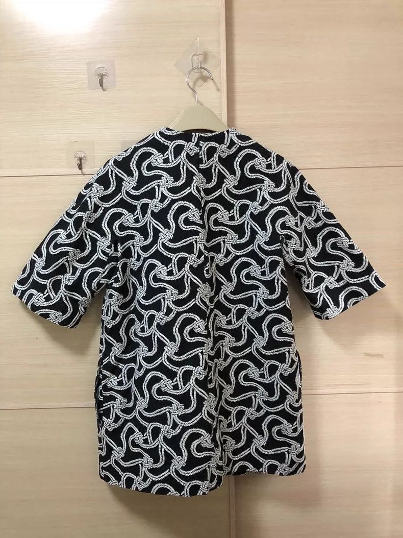 Max Mara MaxMara Women's Short Sleeve Cardigan Size US S / EU 44-46 / 1 - 2 Thumbnail