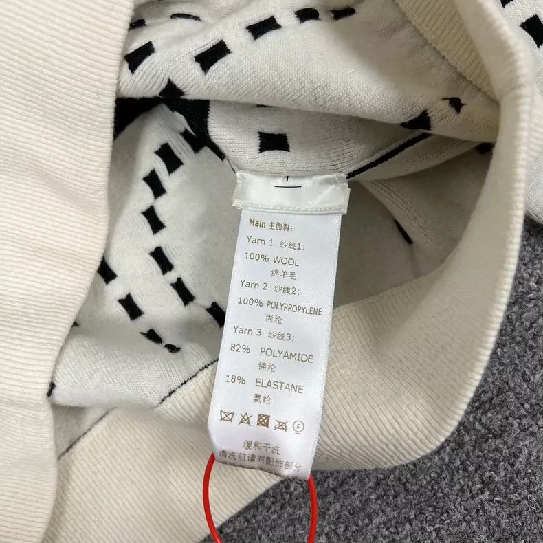 Louis Vuitton Louis Vuitton Logo Knitted Sweater with Tags Size US M / EU 48-50 / 2 - 6 Thumbnail