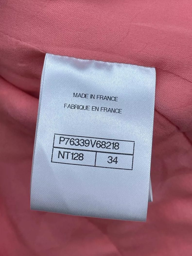 Chanel Chanel Pink Tweed Jacket with Tag Size US XS / EU 42 / 0 - 7 Thumbnail
