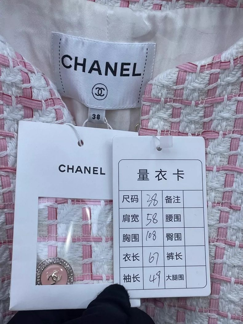Chanel Chanel Pink Checkered Pocket Jacket Size US M / EU 48-50 / 2 - 6 Thumbnail