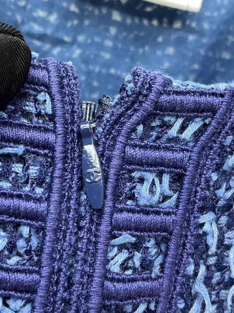 Chanel Chanel Blue Knitted Dress Size 34 Size US 34 / EU 50 - 4 Thumbnail