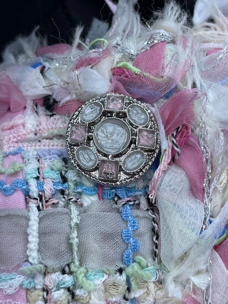 Chanel Chanel Pink Woven Vest with Glass Button Size US S / EU 44-46 / 1 - 4 Thumbnail
