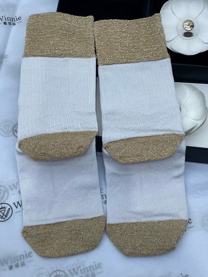 Chanel Chanel White Camellia Short Socks Size ONE SIZE - 6 Thumbnail