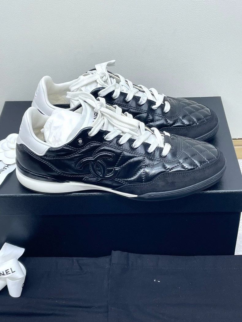 Chanel CHANEL Running Sneakers Size 38 New Size US 7.5 / EU 40-41 - 2 Thumbnail
