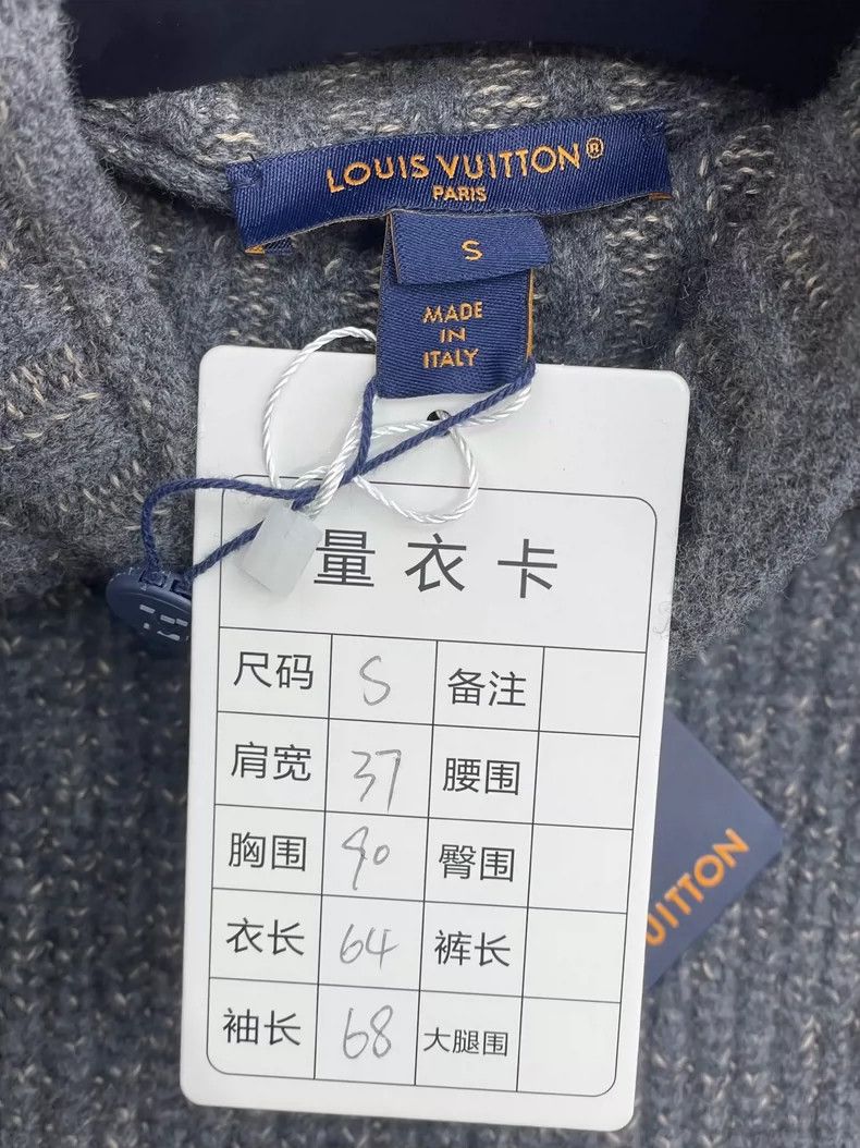 Louis Vuitton Dark Gray Wool Turtleneck Sweater Size US S / EU 44-46 / 1 - 4 Thumbnail