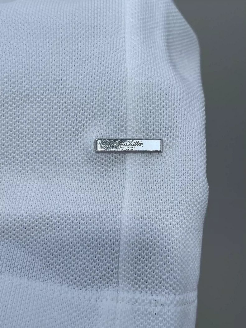 Louis Vuitton Louis Vuitton White Pocket Short Sleeve Shirt Size US S / EU 44-46 / 1 - 4 Thumbnail
