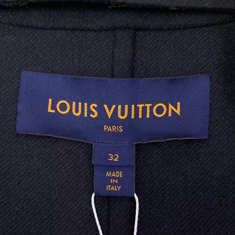 Louis Vuitton Louis Vuitton Black Wool Coat with Fur Collar Size US S / EU 44-46 / 1 - 6 Thumbnail