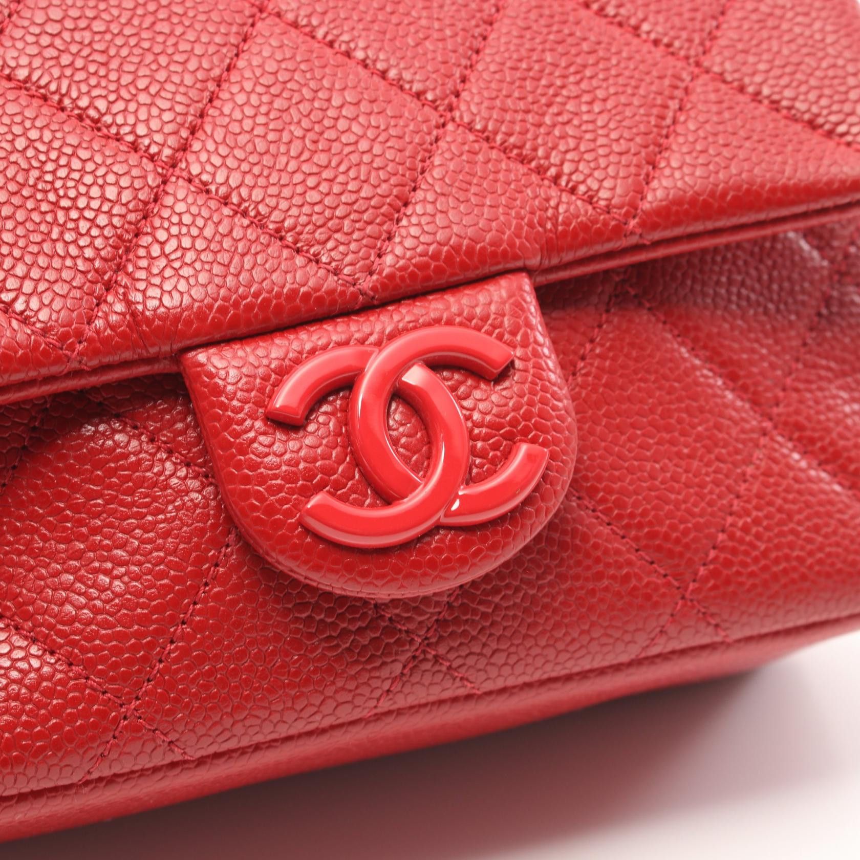 Chanel Chanel Matelasse Chain Shoulder Bag Caviar Skin Red Hardware Size ONE SIZE - 7 Thumbnail