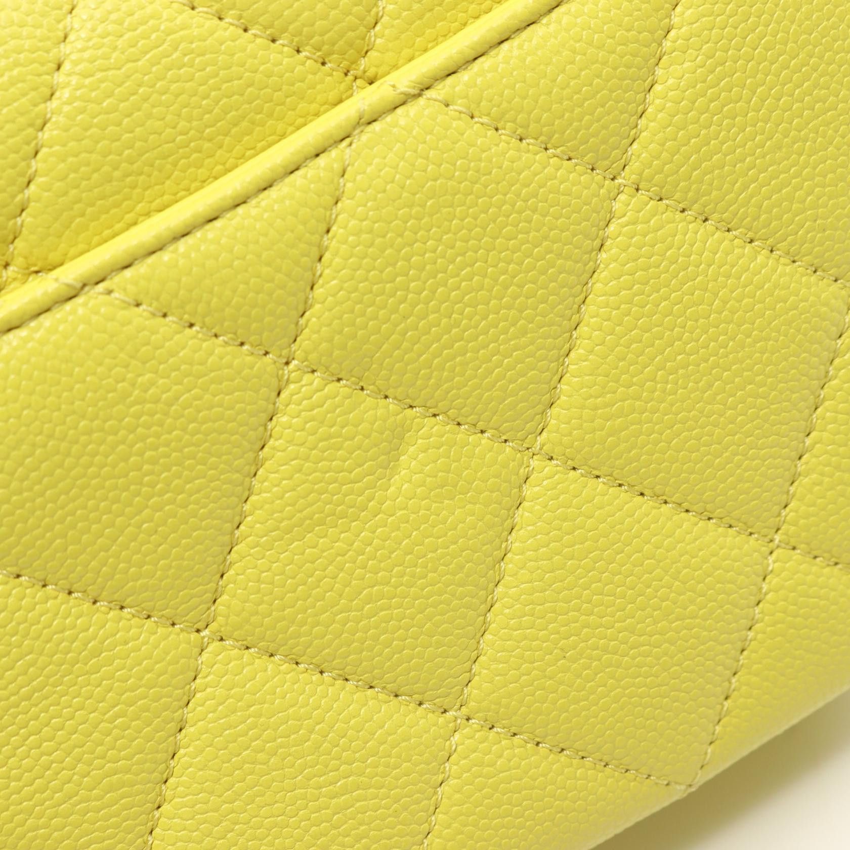 Chanel Chanel Matelasse Shoulder Bag Caviar Skin Yellow Metal Fittings Size ONE SIZE - 8 Thumbnail