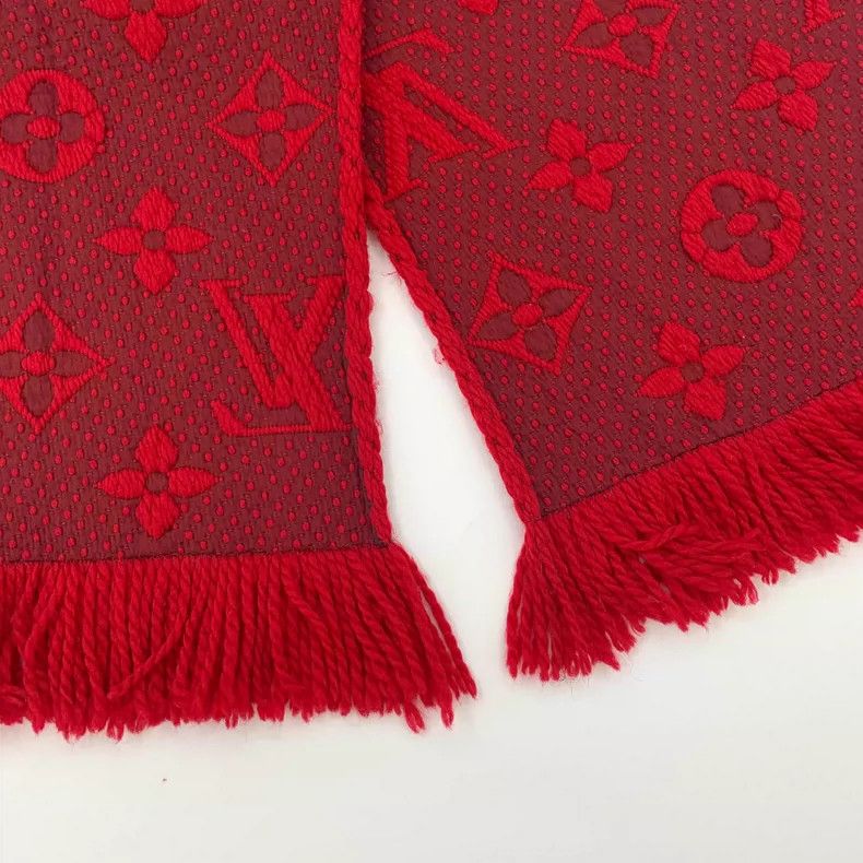 Louis Vuitton Louis Vuitton Red Logo Wool Fringe Scarf Size ONE SIZE - 6 Thumbnail