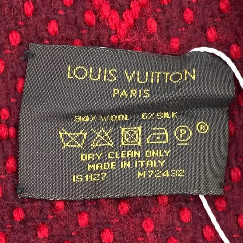Louis Vuitton Louis Vuitton Red Logo Wool Fringe Scarf Size ONE SIZE - 8 Thumbnail