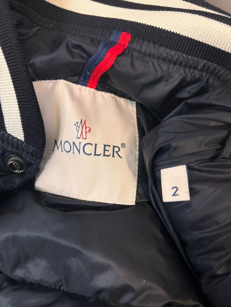 Moncler Moncler Padded Jacket with Green Sleeves Size US M / EU 48-50 / 2 - 4 Thumbnail