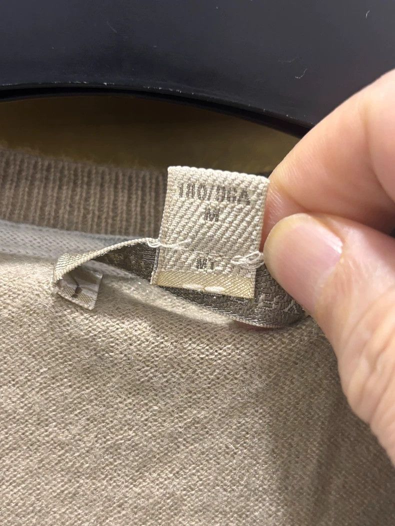 Burberry Burberry Classic Cashmere Sweater with Long Sleeves Size US M / EU 48-50 / 2 - 4 Thumbnail