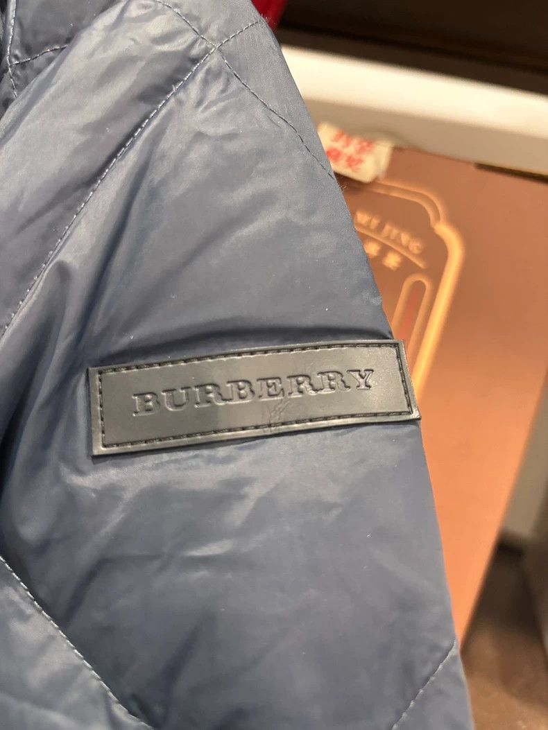 Burberry Burberry quilted bomber jacket with flaws Size US M / EU 48-50 / 2 - 3 Thumbnail