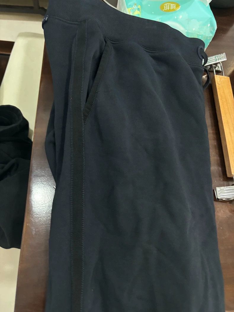 Moncler Moncler Sports Pants with Decorative Side Line Size US 34 / EU 50 - 9 Thumbnail