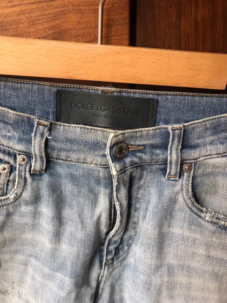 Dolce & Gabbana Dolce Gabbana Distressed Denim Shorts Size 44 Size US 44 / EU 60 - 3 Thumbnail
