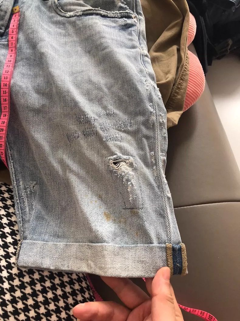 Dolce & Gabbana Dolce Gabbana Distressed Denim Shorts Size 44 Size US 44 / EU 60 - 6 Thumbnail
