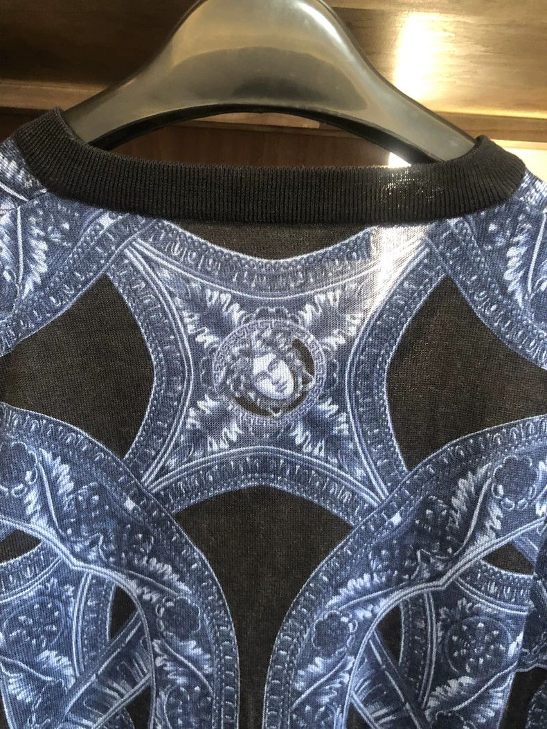 Versace Versace Silk Wool V-Neck Sweater 102 Size US L / EU 52-54 / 3 - 3 Thumbnail