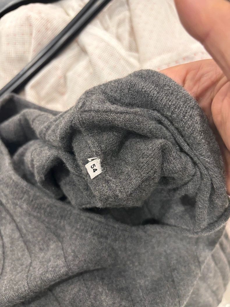 Dolce & Gabbana Gray Ribbed V-Neck Sweater for Men Size US XXL / EU 58 / 5 - 7 Thumbnail